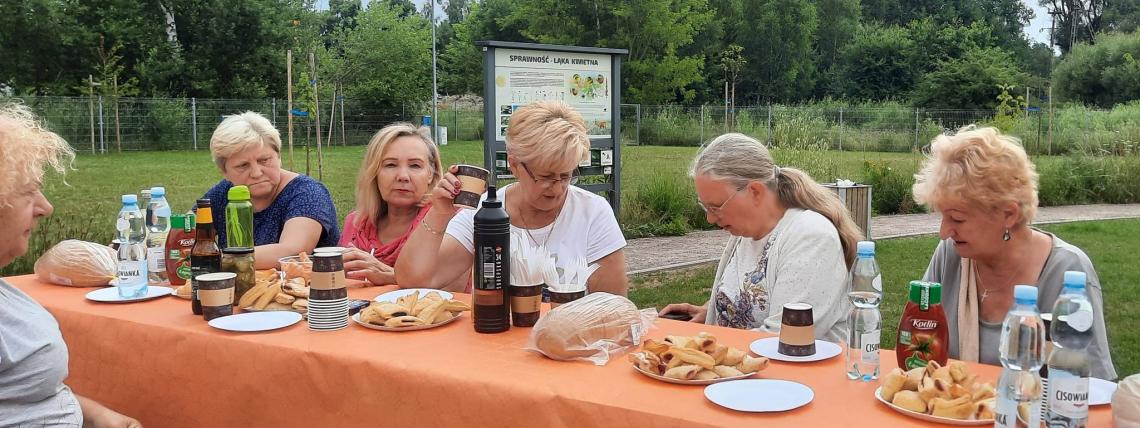 Piknik dla Seniorów na przystani kajakowej